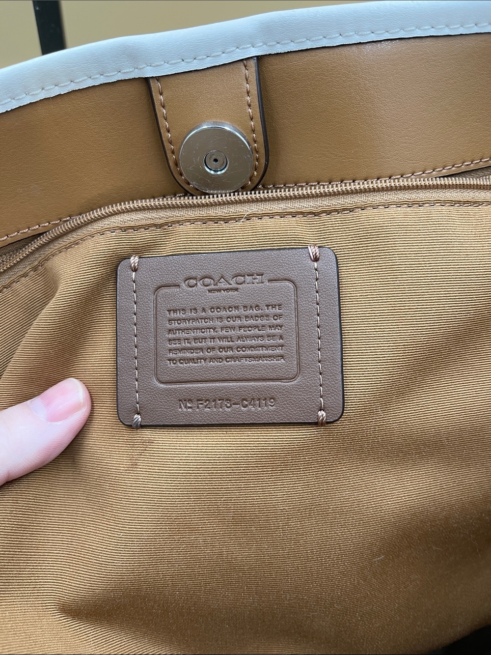 Coach White Leather Tote with Green Apple Motif - Picture 3 of 7